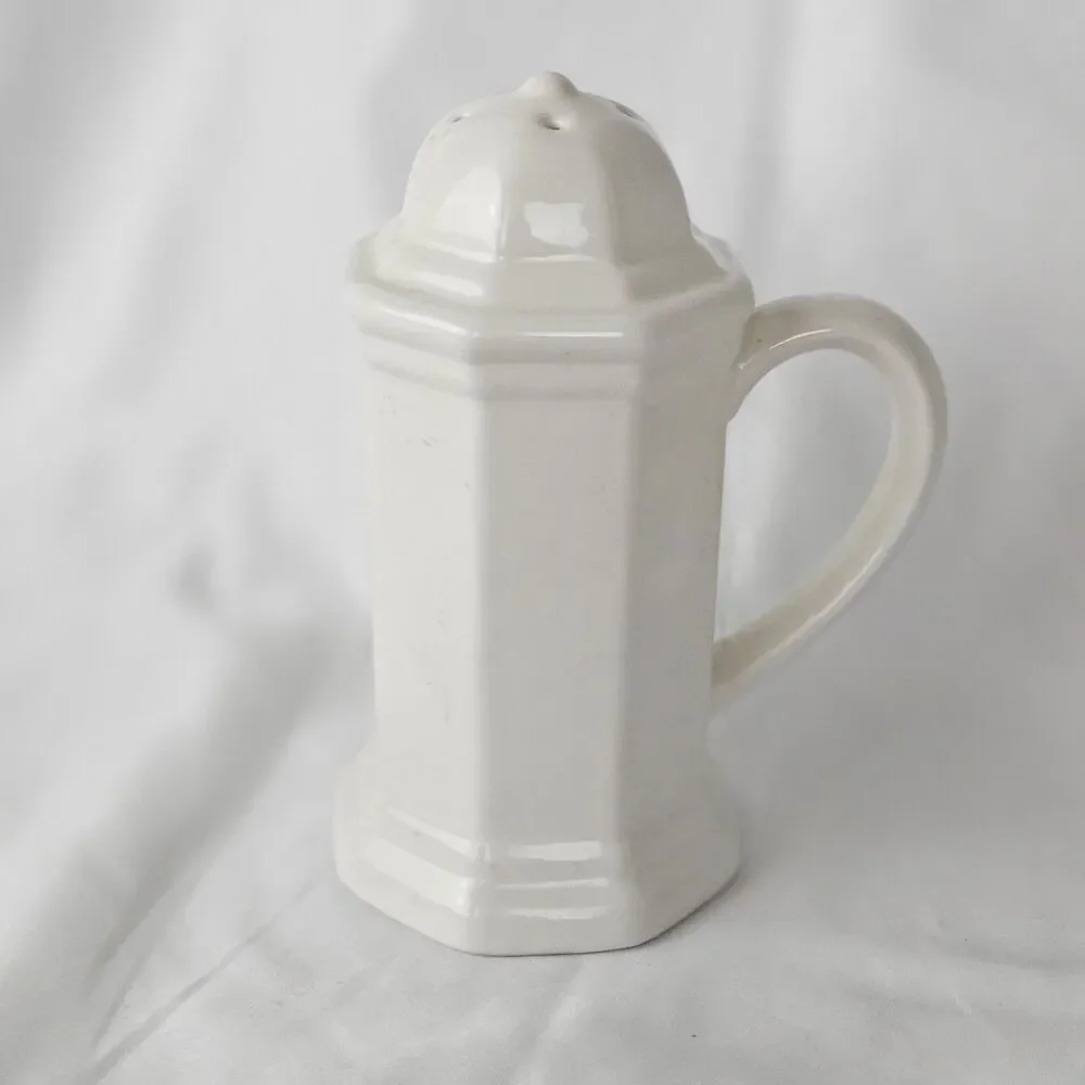 VTG Pfaltzgraff Heritage White Salt Or Pepper Shaker W/ Handles Octagonal 6”